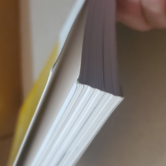 👩🏻🍳 Eat Right 4 Your Type paperback cookbook📚 - Picture 4 of 11